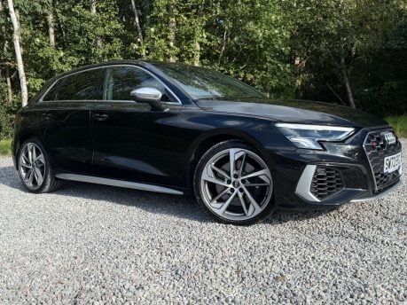 Audi A3 2.0 S3 Sportback TFSI Quattro Semi-Auto 4WD 5dr 1