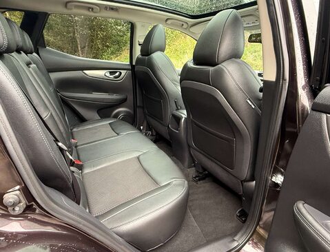 Nissan Qashqai 1.2 Qashqai Tekna DiG-T 5dr 28