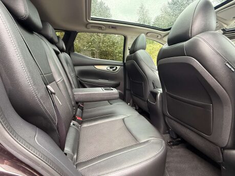 Nissan Qashqai 1.2 Qashqai Tekna DiG-T 5dr 31