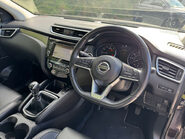 Nissan Qashqai 1.2 Qashqai Tekna DiG-T 5dr 19
