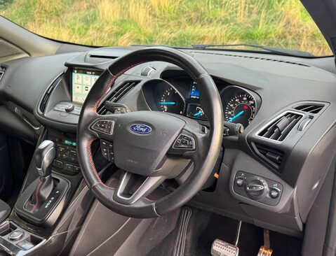 Ford Kuga 2.0 Kuga ST-Line X TDCi 4x4 Auto 4WD 5dr 9