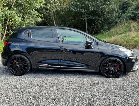 Renault Clio 1.6 Clio Renault Sport Nav Trophy Auto 5dr 2