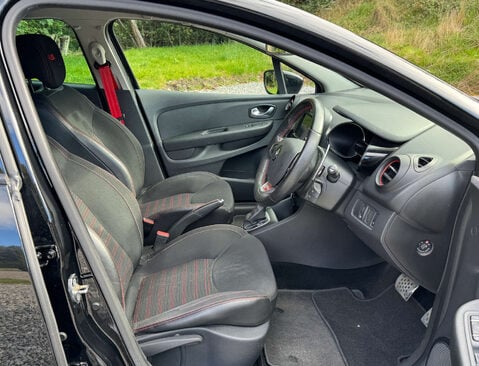Renault Clio 1.6 Clio Renault Sport Nav Trophy Auto 5dr 14