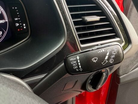 SEAT Leon 2.0 Leon Cupra Luxury 290 TSi Semi-Auto 5dr 44