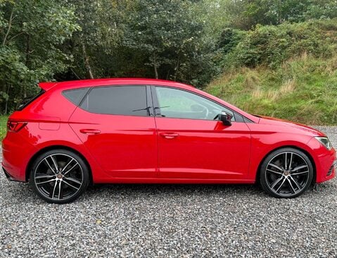 SEAT Leon 2.0 Leon Cupra Luxury 290 TSi Semi-Auto 5dr 2