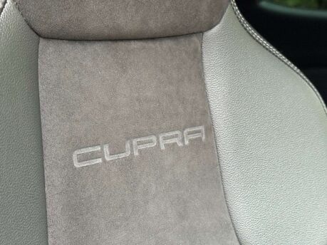 SEAT Leon 2.0 Leon Cupra Luxury 290 TSi Semi-Auto 5dr 16