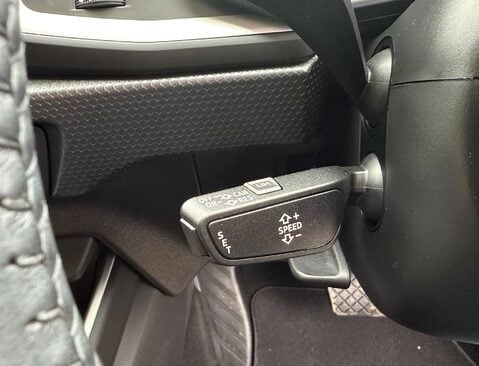 Audi A1 1.0 A1 Sportback 30 TFSI Sport Semi-Auto 5dr 23
