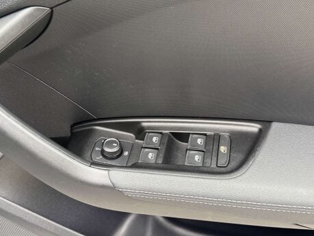 Audi A1 1.0 A1 Sportback 30 TFSI Sport Semi-Auto 5dr 22