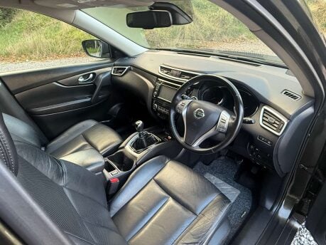 Nissan X-Trail 1.6 X-Trail Tekna DiG-T 5dr 19