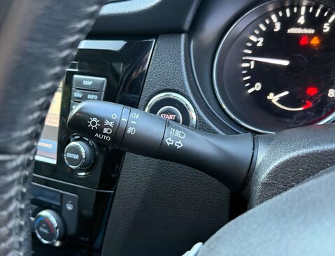 Nissan X-Trail 1.6 X-Trail Tekna DiG-T 5dr 24