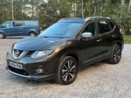 Nissan X-Trail 1.6 X-Trail Tekna DiG-T 5dr 7