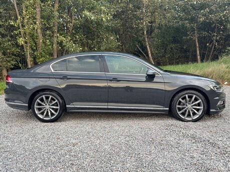 Volkswagen Passat 2.0 Passat R-Line TDI BlueMotion Technology 4dr
