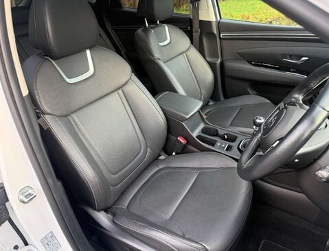 Hyundai TUCSON 1.6 Tucson Ultimate TGDi 5dr 29