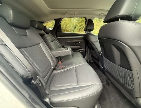 Hyundai TUCSON 1.6 Tucson Ultimate TGDi 5dr 28