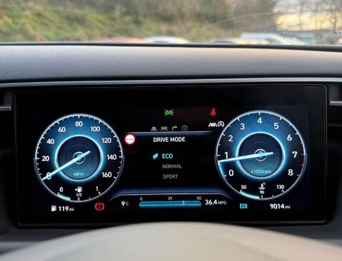 Hyundai TUCSON 1.6 Tucson Ultimate TGDi 5dr 36