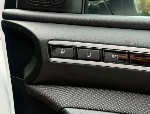 Hyundai TUCSON 1.6 Tucson Ultimate TGDi 5dr 25