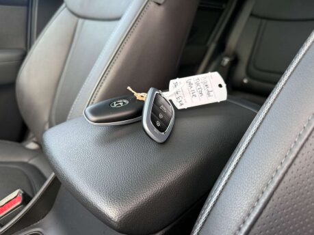 Hyundai TUCSON 1.6 Tucson Ultimate TGDi 5dr 36