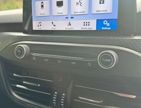 Ford Focus 2.0 Focus ST-Line X EcoBlue 5dr 29