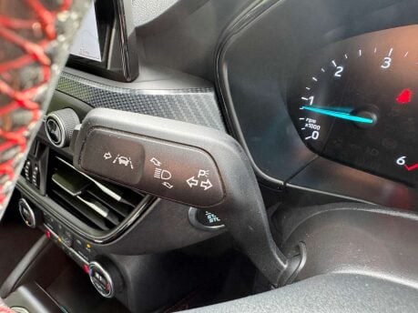 Ford Focus 2.0 Focus ST-Line X EcoBlue 5dr 21