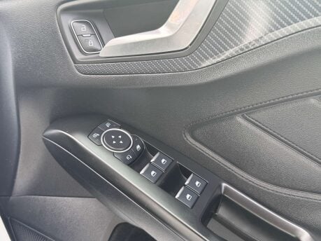 Ford Focus 2.0 Focus ST-Line X EcoBlue 5dr 34
