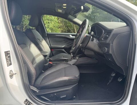 Ford Focus 2.0 Focus ST-Line X EcoBlue 5dr 14