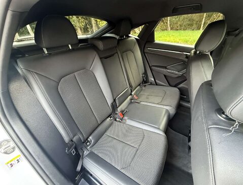 Audi Q3 1.5 TFSI CoD 35 Black Edition Sportback 5dr Petrol Manual Euro 6 (s/s) (150 14