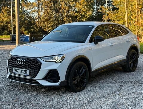 Audi Q3 1.5 TFSI CoD 35 Black Edition Sportback 5dr Petrol Manual Euro 6 (s/s) (150 8