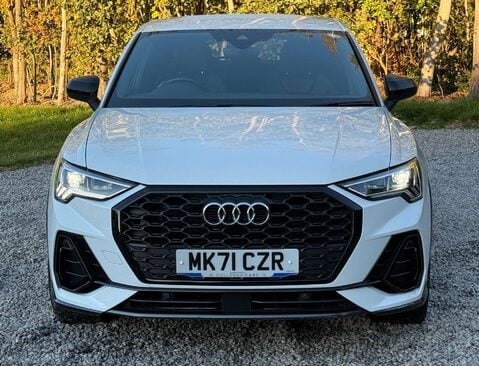 Audi Q3 1.5 TFSI CoD 35 Black Edition Sportback 5dr Petrol Manual Euro 6 (s/s) (150 9