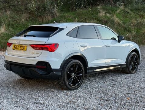 Audi Q3 1.5 TFSI CoD 35 Black Edition Sportback 5dr Petrol Manual Euro 6 (s/s) (150 3