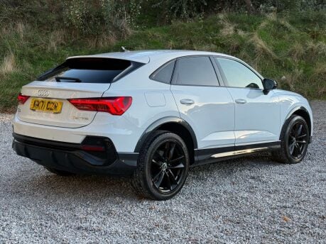 Audi Q3 1.5 TFSI CoD 35 Black Edition Sportback 5dr Petrol Manual Euro 6 (s/s) (150 3