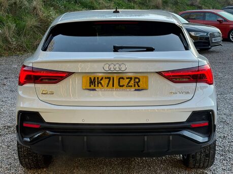 Audi Q3 1.5 TFSI CoD 35 Black Edition Sportback 5dr Petrol Manual Euro 6 (s/s) (150