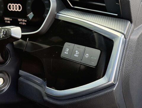 Audi Q3 1.5 TFSI CoD 35 Black Edition Sportback 5dr Petrol Manual Euro 6 (s/s) (150 20