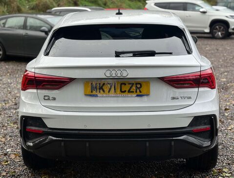 Audi Q3 1.5 TFSI CoD 35 Black Edition Sportback 5dr Petrol Manual Euro 6 (s/s) (150 4