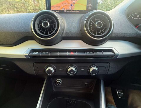 Audi Q2 2.0 Q2 S Line 40 TFSI Quattro Semi-Auto 4WD 5dr 21