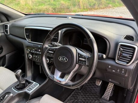 Kia Sportage 1.6 Sportage GT-Line ISG 5dr 38