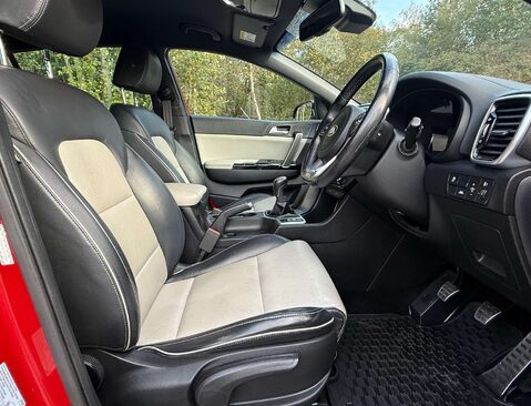 Kia Sportage 1.6 Sportage GT-Line ISG 5dr 34
