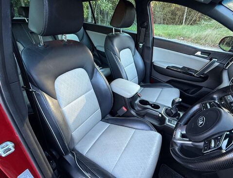 Kia Sportage 1.6 Sportage GT-Line ISG 5dr 15