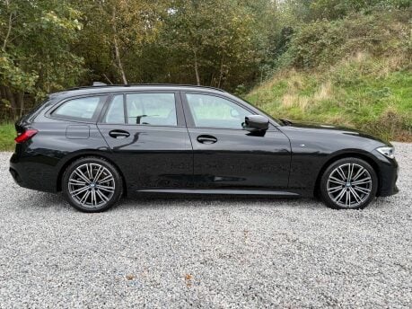 BMW 3 Series 2.0 320d xDrive M Sport Auto 4WD 5dr 2