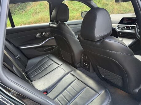 BMW 3 Series 2.0 320d xDrive M Sport Auto 4WD 5dr 34