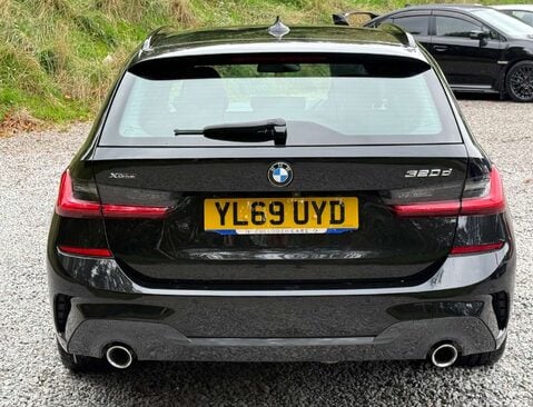 BMW 3 Series 2.0 320d xDrive M Sport Auto 4WD 5dr 4