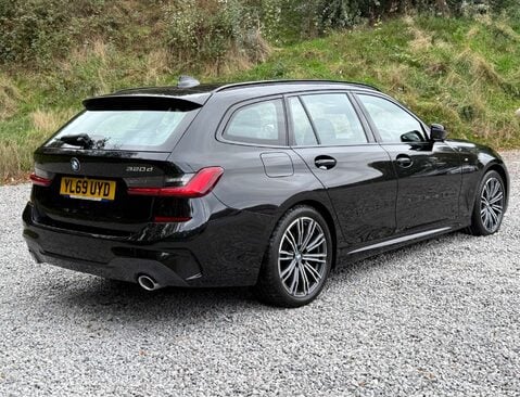 BMW 3 Series 2.0 320d xDrive M Sport Auto 4WD 5dr 3