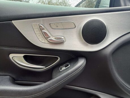 Mercedes-Benz C Class 2.1 C 250 AMG Line Premium D Auto 2dr 41