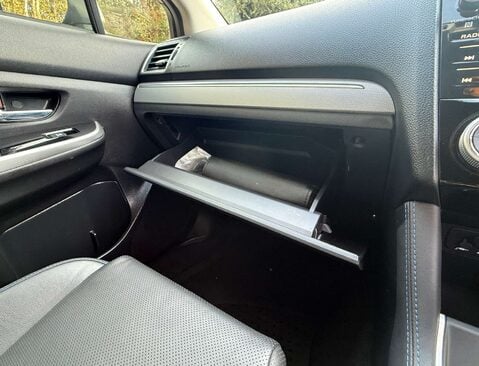 Subaru Levorg 2.0 Levorg GT Symmetrical AWD CVT 4WD 5dr 45