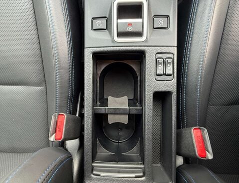 Subaru Levorg 2.0 Levorg GT Symmetrical AWD CVT 4WD 5dr 44