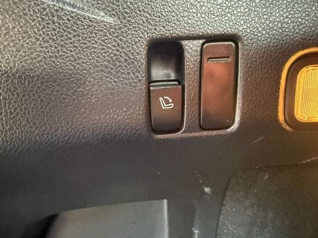 Subaru Levorg 2.0 Levorg GT Symmetrical AWD CVT 4WD 5dr 24