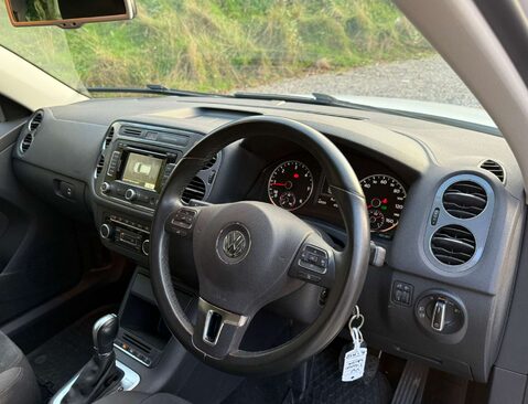 Volkswagen Tiguan 2.0 Tiguan Match TDI BlueMotion Technology 4Motion Semi-Auto 4WD 5dr 10