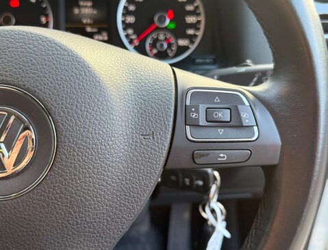 Volkswagen Tiguan 2.0 Tiguan Match TDI BlueMotion Technology 4Motion Semi-Auto 4WD 5dr 16
