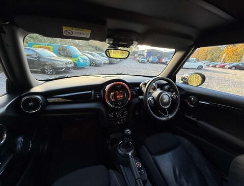 Mini Convertible 1.5 Cooper 2dr 42