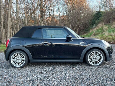 Mini Convertible 1.5 Cooper 2dr