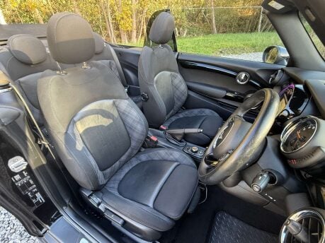 Mini Convertible 1.5 Cooper 2dr 24